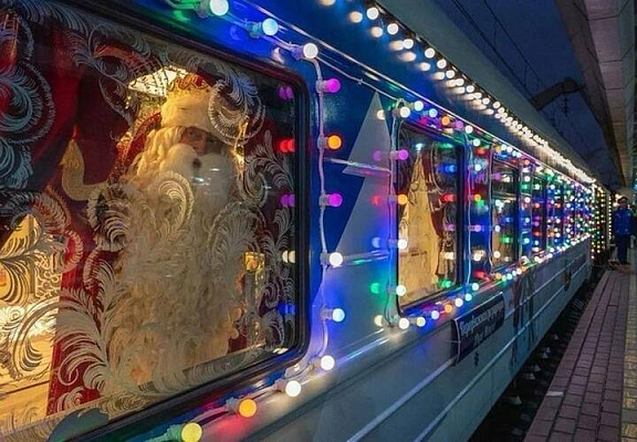 Туристический поезд «Новогодняя ночь» свяжет центр Сочи и горный кластер