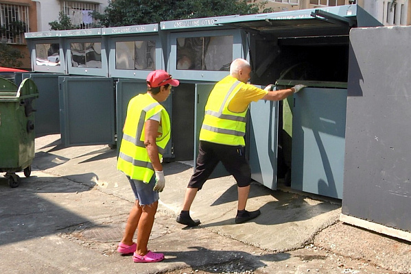 В Сочи совершенствуют систему сбора бытового мусора