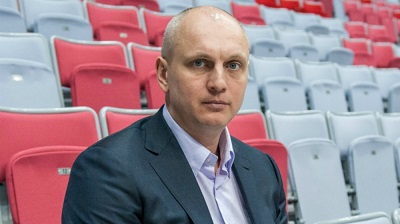  Хоккейный «Сочи» продлил соглашение с Николаем Вакуровым