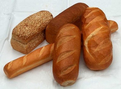 Хлеб с олимпийской символикой начали выпекать на курорте