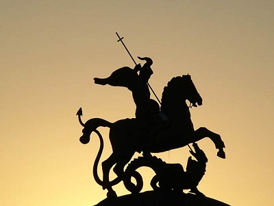 Сочинский скульптор создал двухметровый образ Георгия Победоносца