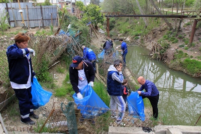 В Сочи очистили от мусора берега трех рек    