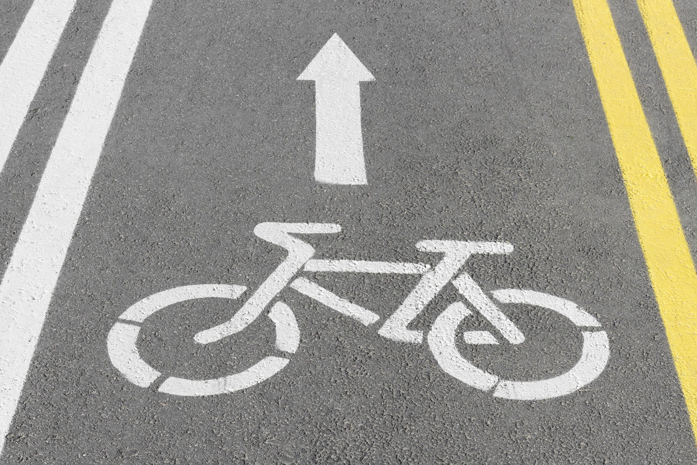 Дорожная разметка велосипедная дорожка