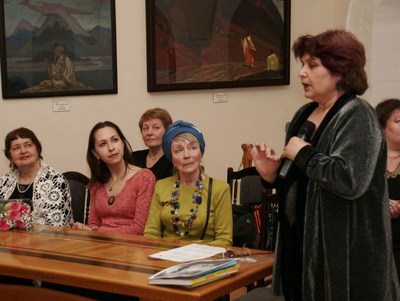 Выставка сочинской художницы Заиры Страховой открылась в Москве
