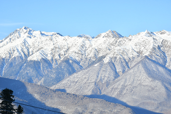 В предгорных и горных районах Сочи прогнозируется слабая лавинная опасность