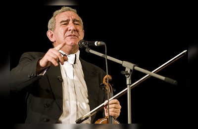 Легендарный музыкант Михаил Казиник даст концерт в Сочи 