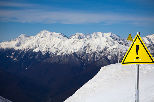 Синоптики предупреждают об опасности возникновения лавин в горах Сочи 