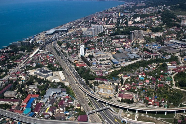 Между горнолыжными курортами Сочи, Адыгеи и Карачаево-Черкесии планируют организовать прямое транспортное сообщение 