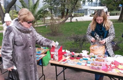 Волонтеры Сочи собрали деньги на лечение онкобольных детей