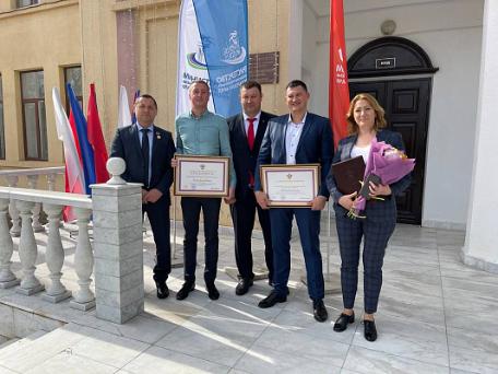 В Славянске-на-Кубани наградили сотрудников отрасли физической культуры и спорта Сочи