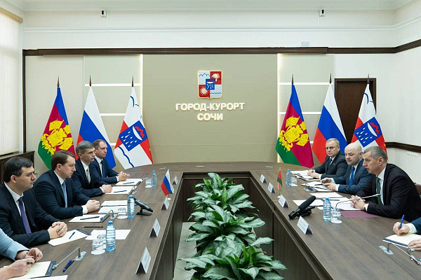 Глава Сочи Алексей Копайгородский провел рабочую встречу с делегацией Посольства Республики Беларусь в Российской Федерации