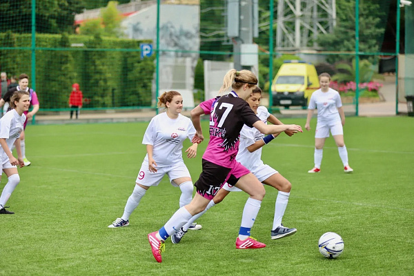 В Сочи стартовал первый Всероссийский женский турнир по мини-футболу «Матч добра»