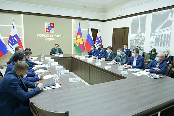 Глава Сочи Алексей Копайгородский провел заседание городской комиссии по ЧС