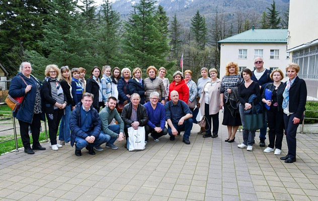 Делегация педагогов из Москвы в рамках проекта «Взаимообучение городов» посетила три школы Сочи