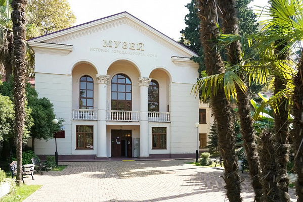  В Музее истории города-курорта Сочи открылась выставка «России важен каждый!»