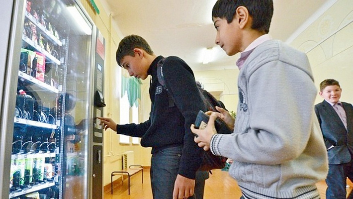 Сочинцам расскажут об организации дополнительного питания в школах через вендинговые автоматы 