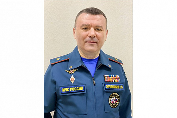 Алексей Копайгородский поздравил Сергея Скрыльникова с присвоением звания генерал-майора