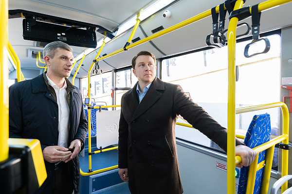 Мэр Сочи Алексей Копайгородский оценил работу новых экологичных автобусов на линии