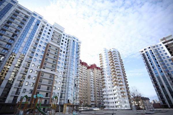 Собственники квартир в долгострое на улице Трунова получили ключи от своих квартир 