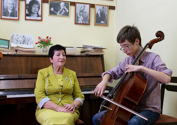 Преподавателю музыкальной школы из Сочи присвоено звание «Заслуженного работника культуры РФ» 
