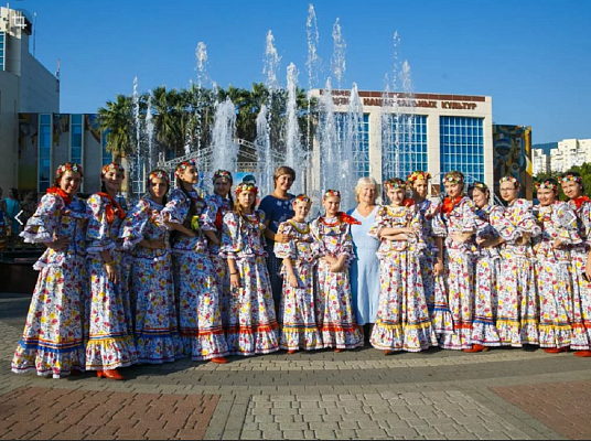  Весной в Сочи стартует зональный этап фестиваля "Кубанский казачок"