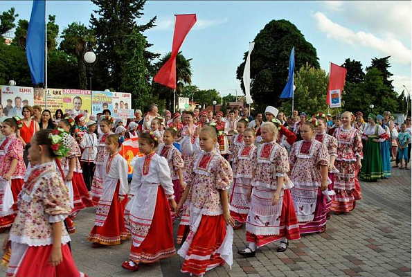 XXI Всероссийский фестиваль фольклорных коллективов «Кубанский казачок» стартует завтра в Сочи