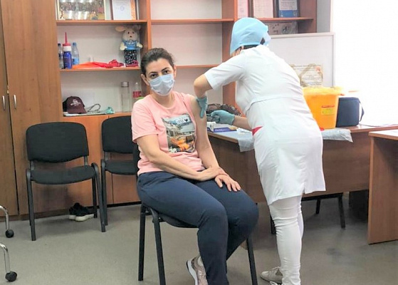 В Сочи организована выездная вакцинация в советах ТОС