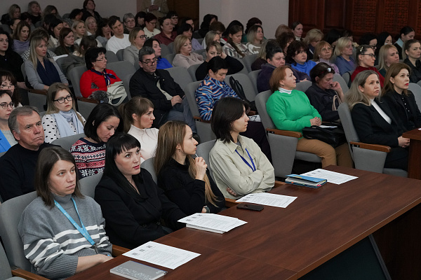 Около 200 сотрудников сочинских предприятий приняли участие в семинаре в рамках проекта «Понятная статистика»