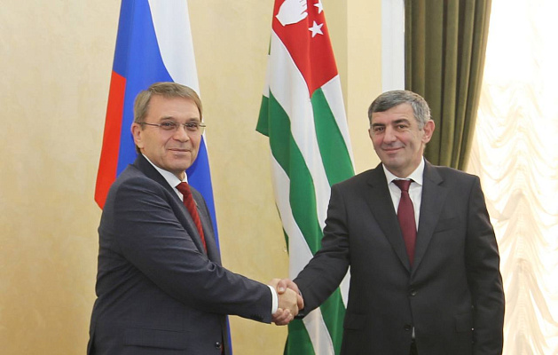 Парламентарии Сочи и Абхазии подписали соглашение о сотрудничестве