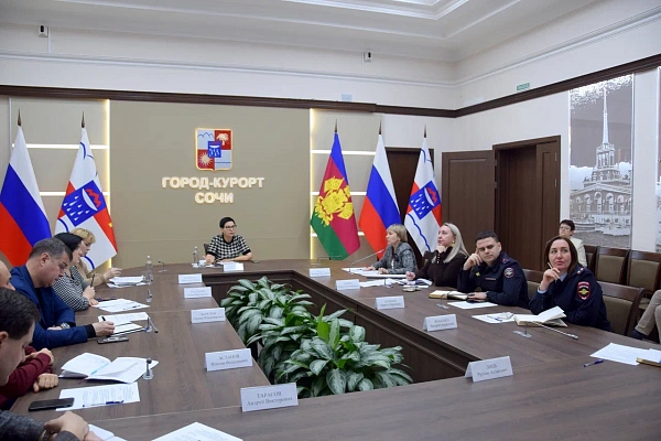 В Сочи провели совещание по подготовке к выборам Президента РФ